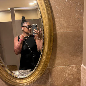 Meet your Posher, Lex